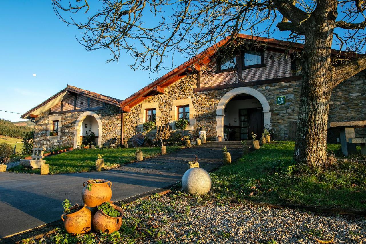Vila Zelai Mallavia Exteriér fotografie